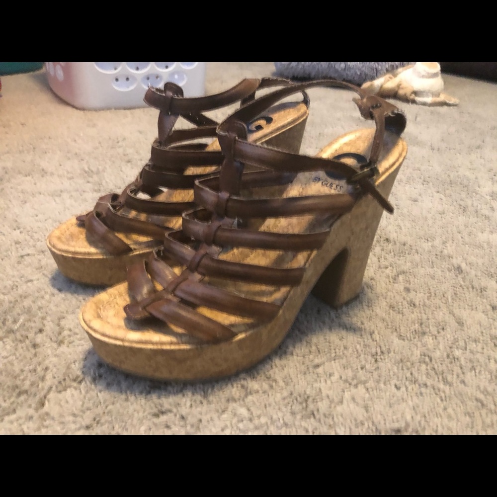 Guess high-heeled platform brown sandals, 7.5
